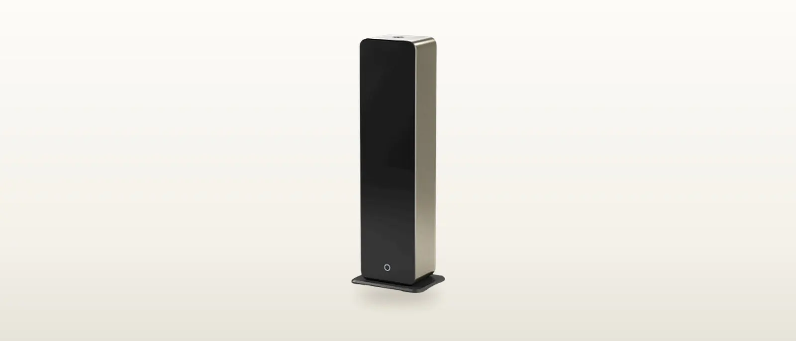 Scent Up ST-Tower floor-standing scent diffuser in black and gold